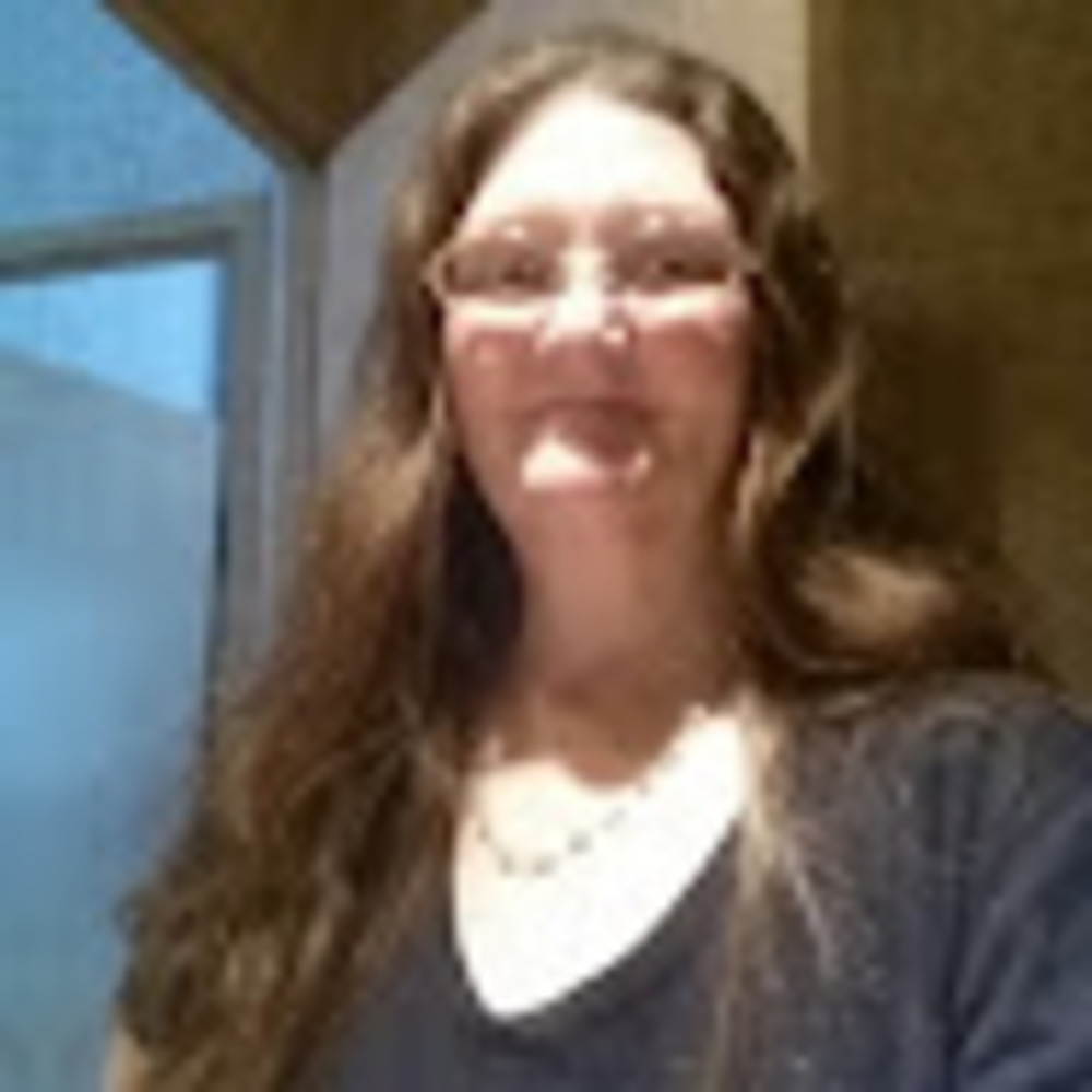 Meet your Posher, Carrie